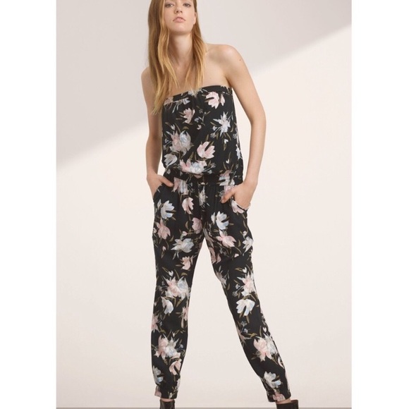 Aritzia Pants - Talula aritzia jumpsuit
